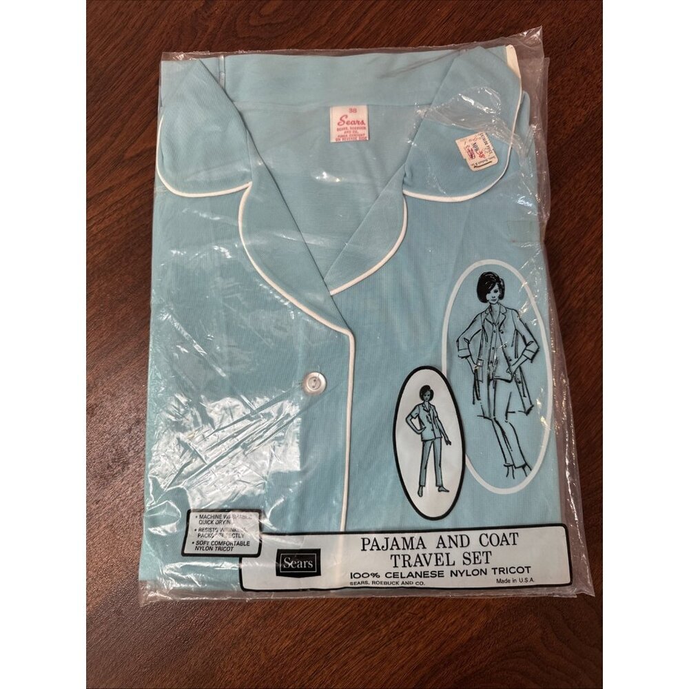 NOS Vintage Sears Blue 100% Nylon Pajama & Robe Set Women’s Size 38